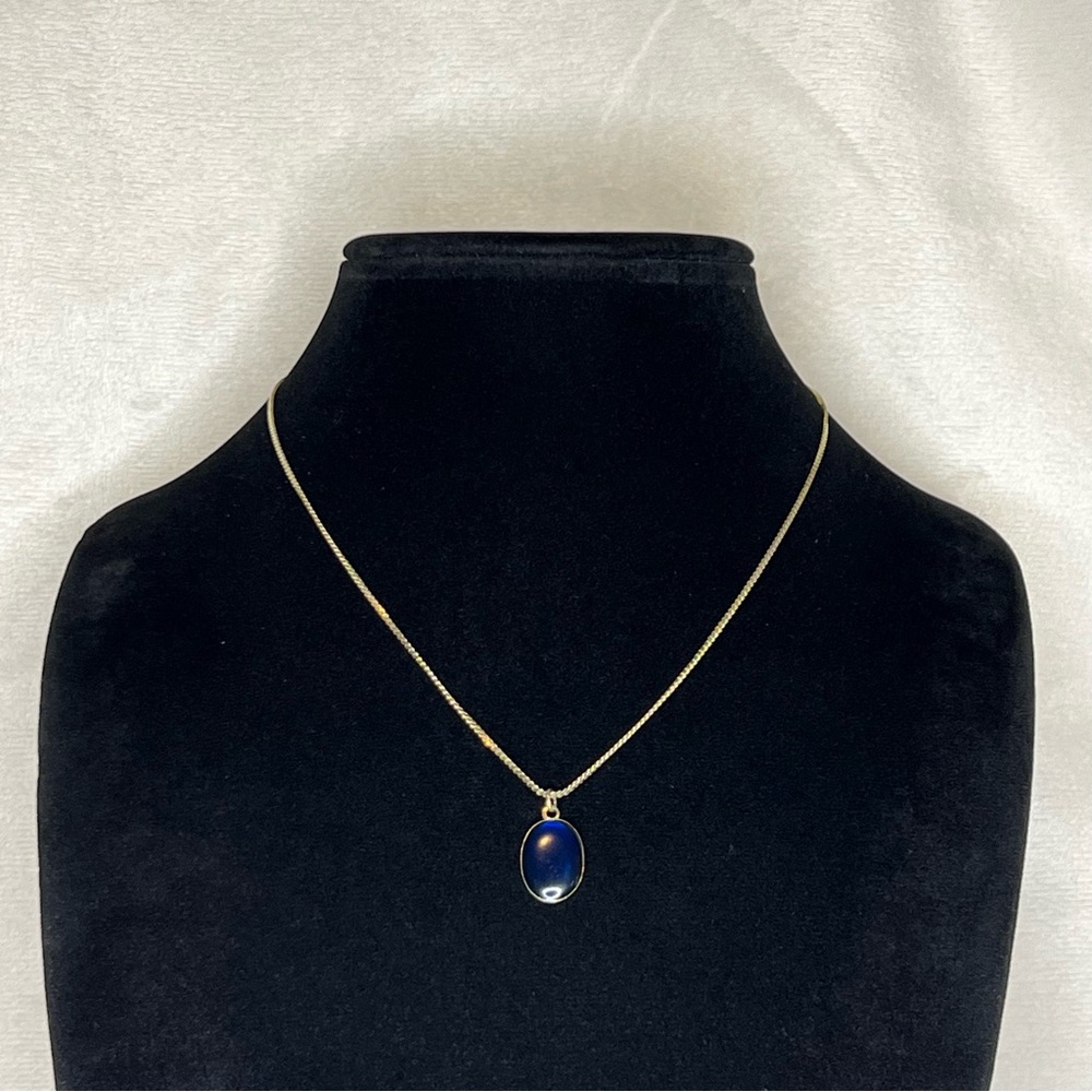 Paradise Navy Oval Pendant Necklace